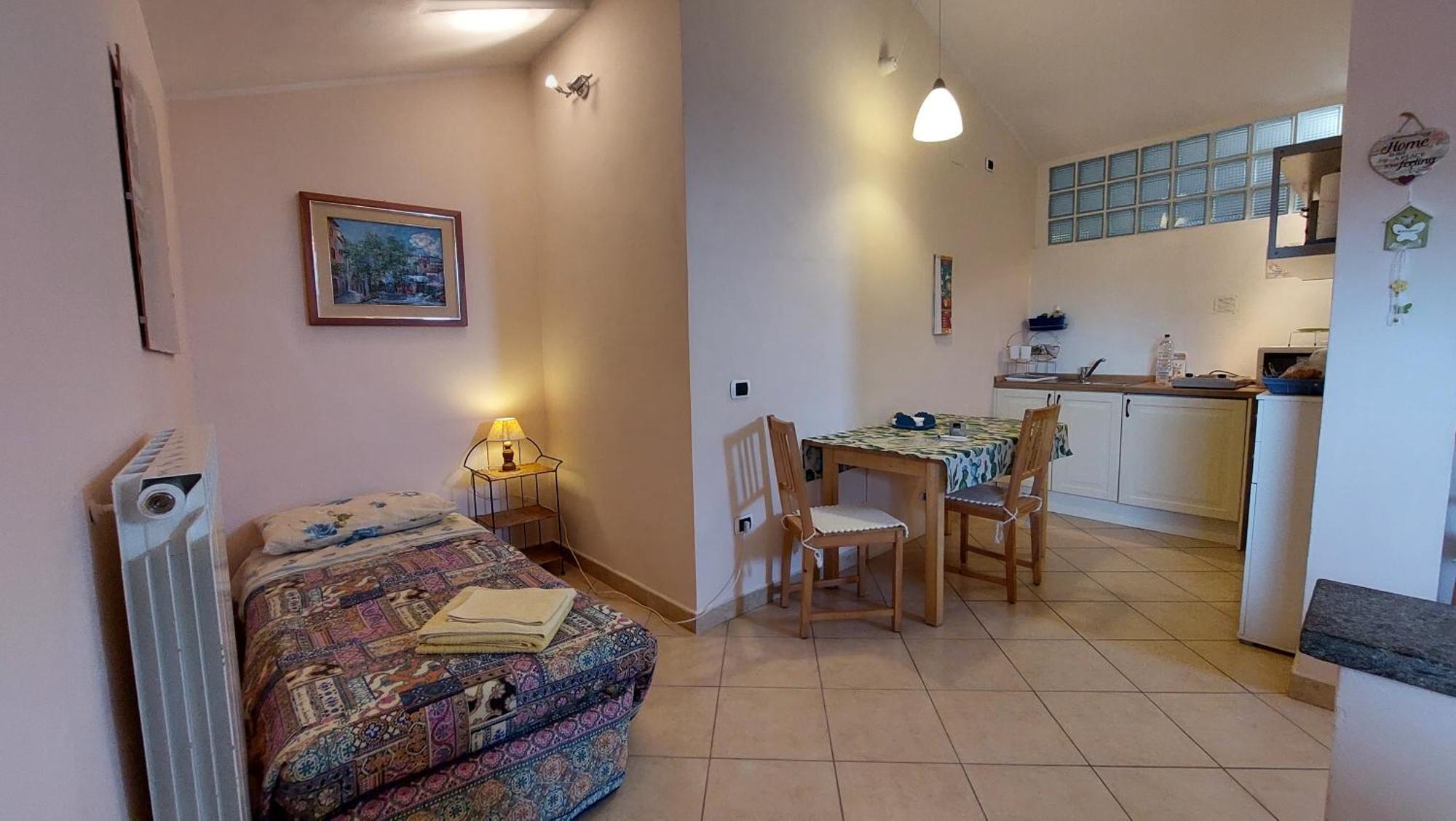 A Viterbo Terme "Casa Vacanze Al Melograno" Apartment Ngoại thất bức ảnh