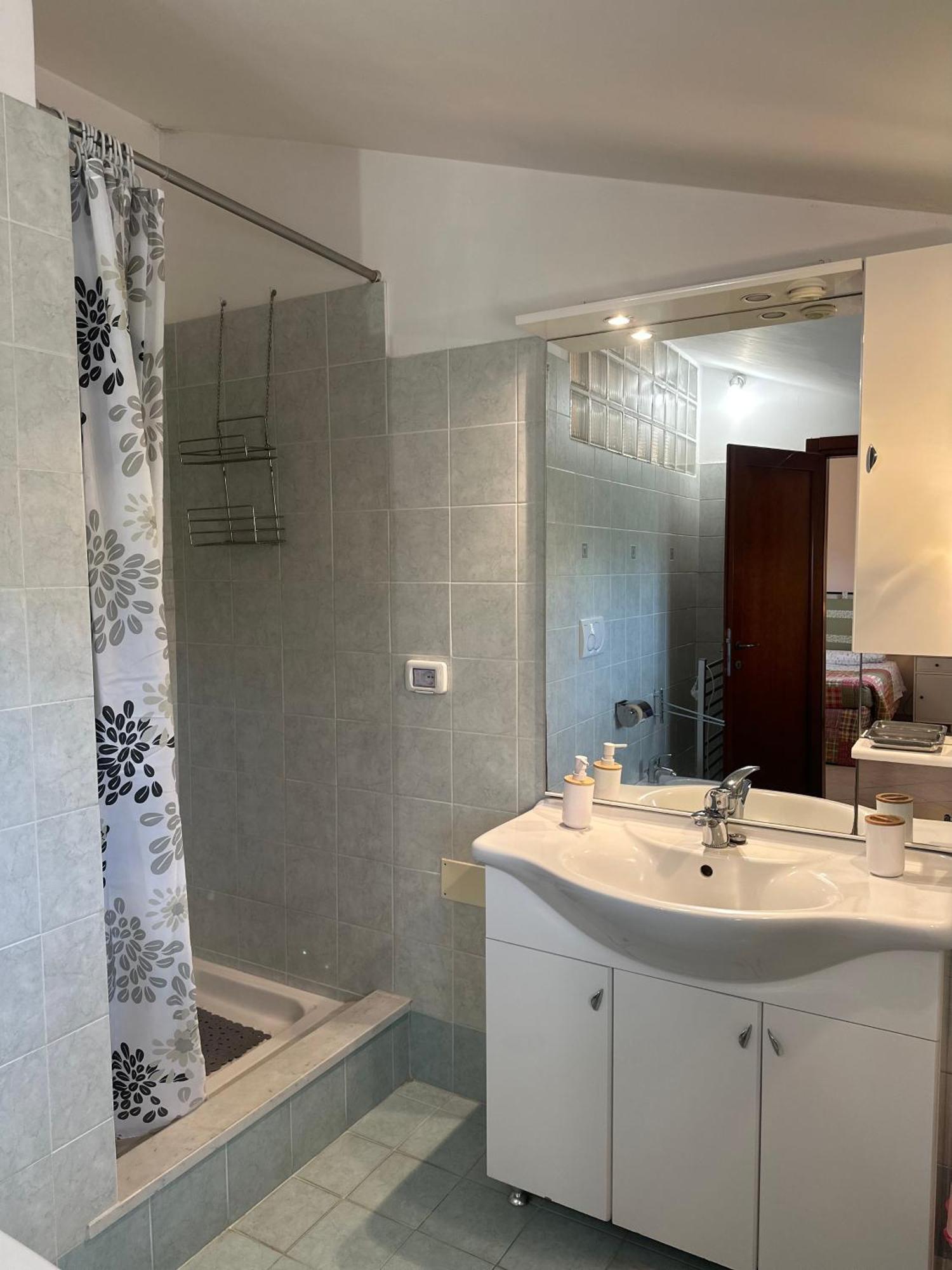 A Viterbo Terme "Casa Vacanze Al Melograno" Apartment Ngoại thất bức ảnh